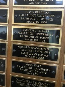 universidad gallaudet alumni